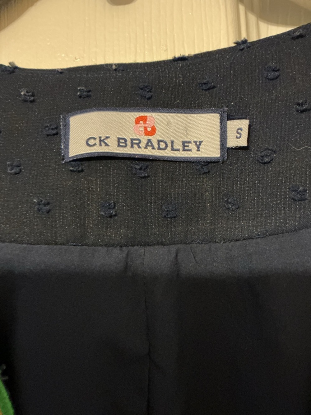 C.K. Bradley Navy Blouse with Green & Blue V-Neck Trim Womens Small Boho - Picture 6 of 6